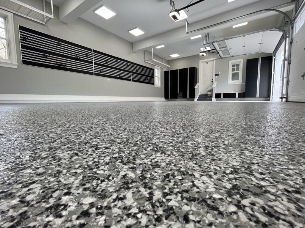 the best garage flooring options in 2025 photo 1 the best garage flooring options in 2025 photo 1